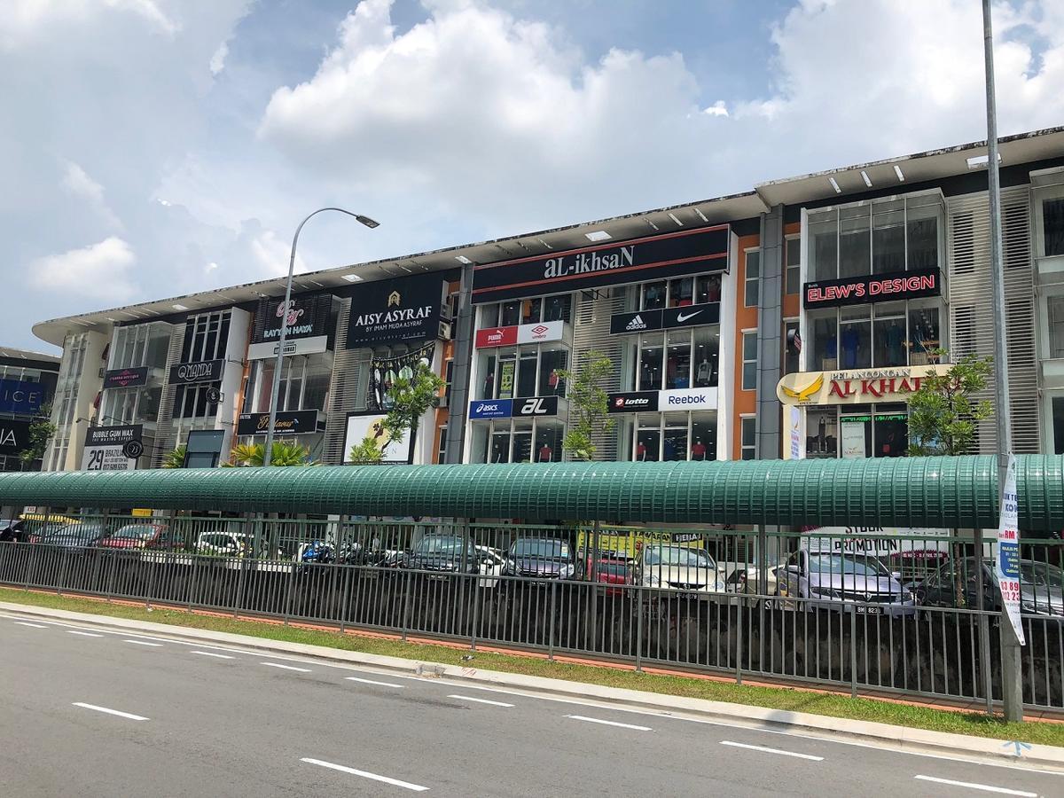 Studio di 43 m² in Appartamento con 1 bagno privato in zona Putrajaya Bangi Esterno foto