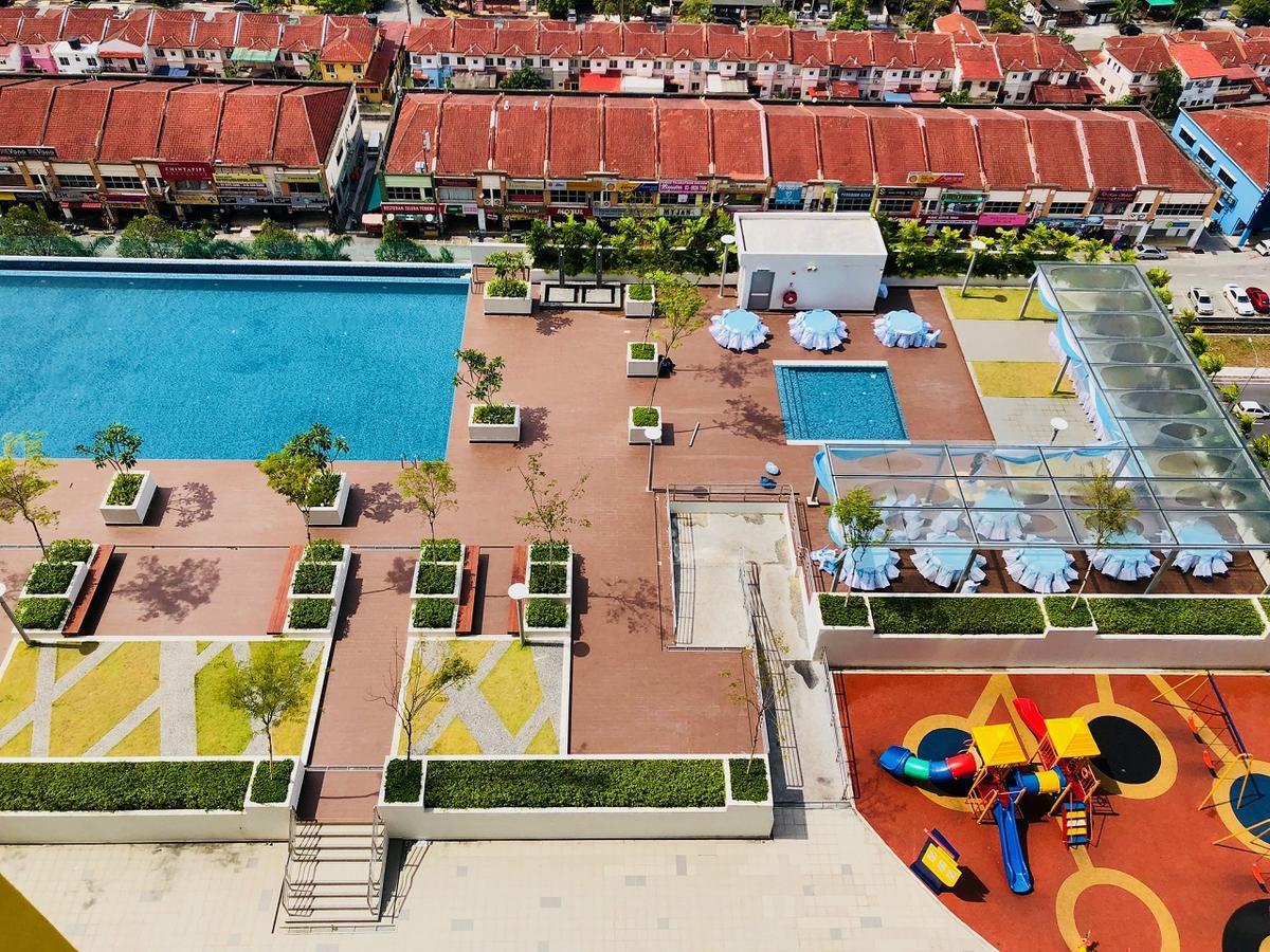 Studio di 43 m² in Appartamento con 1 bagno privato in zona Putrajaya Bangi Esterno foto